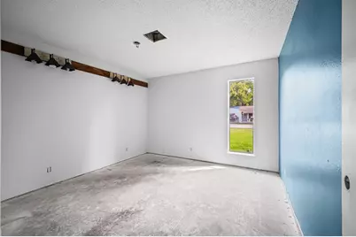 426 S 6th Street, La Porte, TX 77571 - Photo 19
