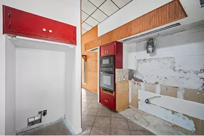426 S 6th Street, La Porte, TX 77571 - Photo 9