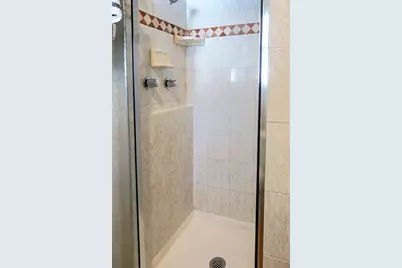 408 Travis Street, Webster, TX 77598 - Photo 9