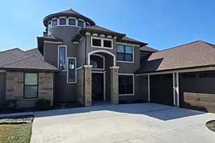 127 Bridgewater, Onalaska, TX 77360 - Photo 1