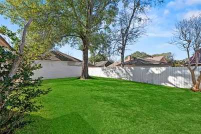 14926 Camino Rancho Drive, Houston, TX 77083 - Photo 21