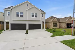 4354 Clover St, Houston, TX 77051 - Photo 1