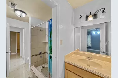 6614 Pine Tree Springs, Houston, TX 77049 - Photo 9