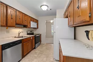 2202 Parkdale Dr, Houston, TX 77339 - Photo 15