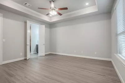 5757 Lakeside Villas Court, Conroe, TX 77304 - Photo 11