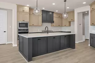 31519 Bluebell Ave, Fulshear, TX 77423 - Photo 11