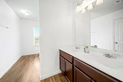 5742 Adelaide River Drive, Katy, TX 77449 - Photo 17