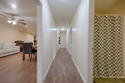 113 Thiele Drive, Yoakum, TX 77995 - Photo 5