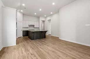 18130 Sunlit Oasis Dr, Webster, TX 77598 - Photo 11