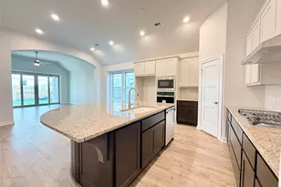 18130 Sunlit Oasis Dr, Webster, TX 77598 - Photo 11