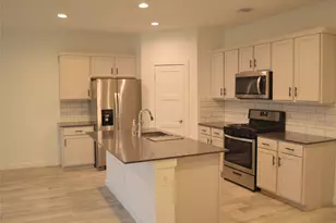 10313 Cascade Range Ln, Conroe, TX 77384 - Photo 3