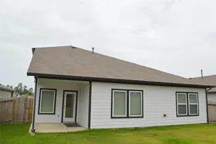 10313 Cascade Range Ln, Conroe, TX 77384 - Photo 17