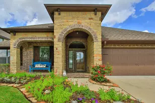 10706 Radiant Realm Dr, Tomball, TX 77375 - Photo 5