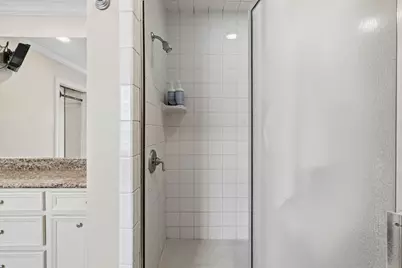 6111 Wakeforest Avenue, West University Place, TX 77005 - Photo 15