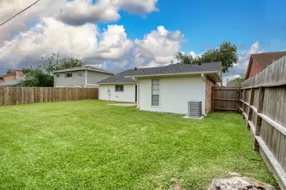 16419 Lost Quail Drive, Houston, TX 77489 - Photo 21