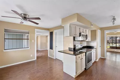 8427 Pines Place Drive, Humble, TX 77346 - Photo 7