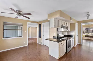 8427 Pines Pl Dr, Humble, TX 77346 - Photo 7