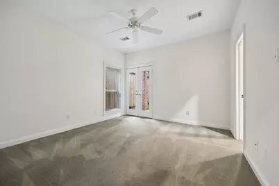 911 Birdsall Street, Houston, TX 77007 - Photo 21