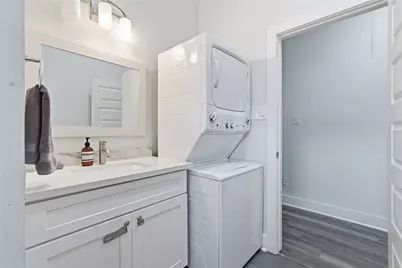 2620 Delafield Street #A, Houston, TX 77023 - Photo 11