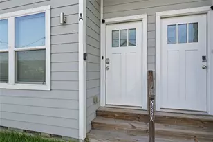 2620 Delafield St, Houston, TX 77023 - Photo 3