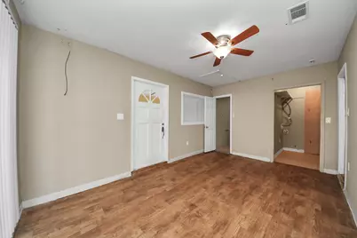 811 Hillcrest Drive, Conroe, TX 77301 - Photo 15