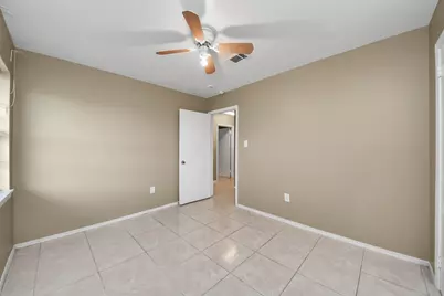811 Hillcrest Drive, Conroe, TX 77301 - Photo 27