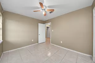 811 Hillcrest Dr, Conroe, TX 77301 - Photo 27
