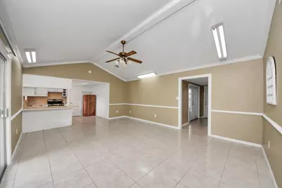 811 Hillcrest Drive, Conroe, TX 77301 - Photo 31