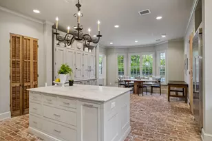 448 Blalock Rd, Houston, TX 77024 - Photo 9