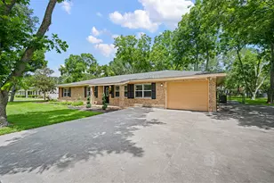 411 E Norris St, El Campo, TX 77437 - Photo 23