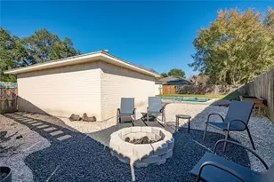 408 Broadmoor St, Friendswood, TX 77546 - Photo 25