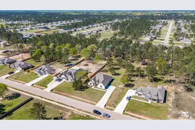 9741 Hardin Street, Conroe, TX 77303 - Photo 3