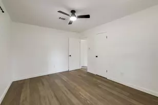 310 Spring Ave, Shepherd, TX 77371 - Photo 17