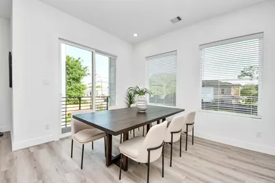 7729 Hammerly Boulevard, Houston, TX 77055 - Photo 23