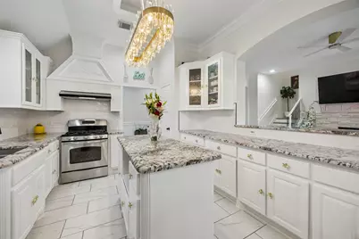 11007 Greenstone Park Lane, Houston, TX 77089 - Photo 5
