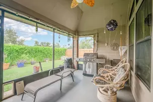 143 Eagle Nest Ct, Richwood, TX 77566 - Photo 5