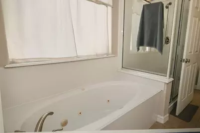 143 Eagle Nest Court, Richwood, TX 77566 - Photo 37