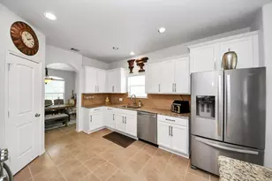 8519 E Windhaven Terrace Trail, Cypress, TX 77433 - Photo 15