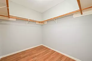 2002 Wimcrest St, Galveston, TX 77551 - Photo 15