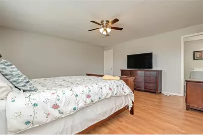 2002 Wimcrest Street, Galveston, TX 77551 - Photo 13