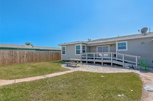 2002 Wimcrest St, Galveston, TX 77551 - Photo 29