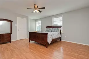 2002 Wimcrest St, Galveston, TX 77551 - Photo 11