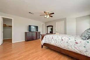 2002 Wimcrest St, Galveston, TX 77551 - Photo 13