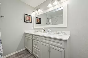 2002 Wimcrest St, Galveston, TX 77551 - Photo 17