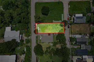 2437 Davis St, Houston, TX 77026 - Photo 1