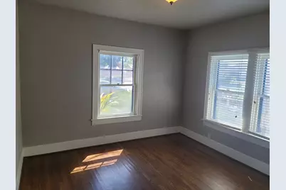 2301 45th Street, Galveston, TX 77551 - Photo 15