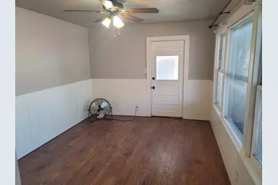 2301 45th Street, Galveston, TX 77551 - Photo 5
