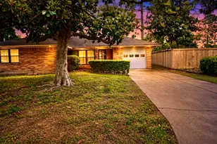 2211 Hialeah Dr, Houston, TX 77018 - Photo 3