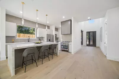 6634 Sylvan Street, Houston, TX 77023 - Photo 11