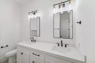 6634 Sylvan St, Houston, TX 77023 - Photo 23